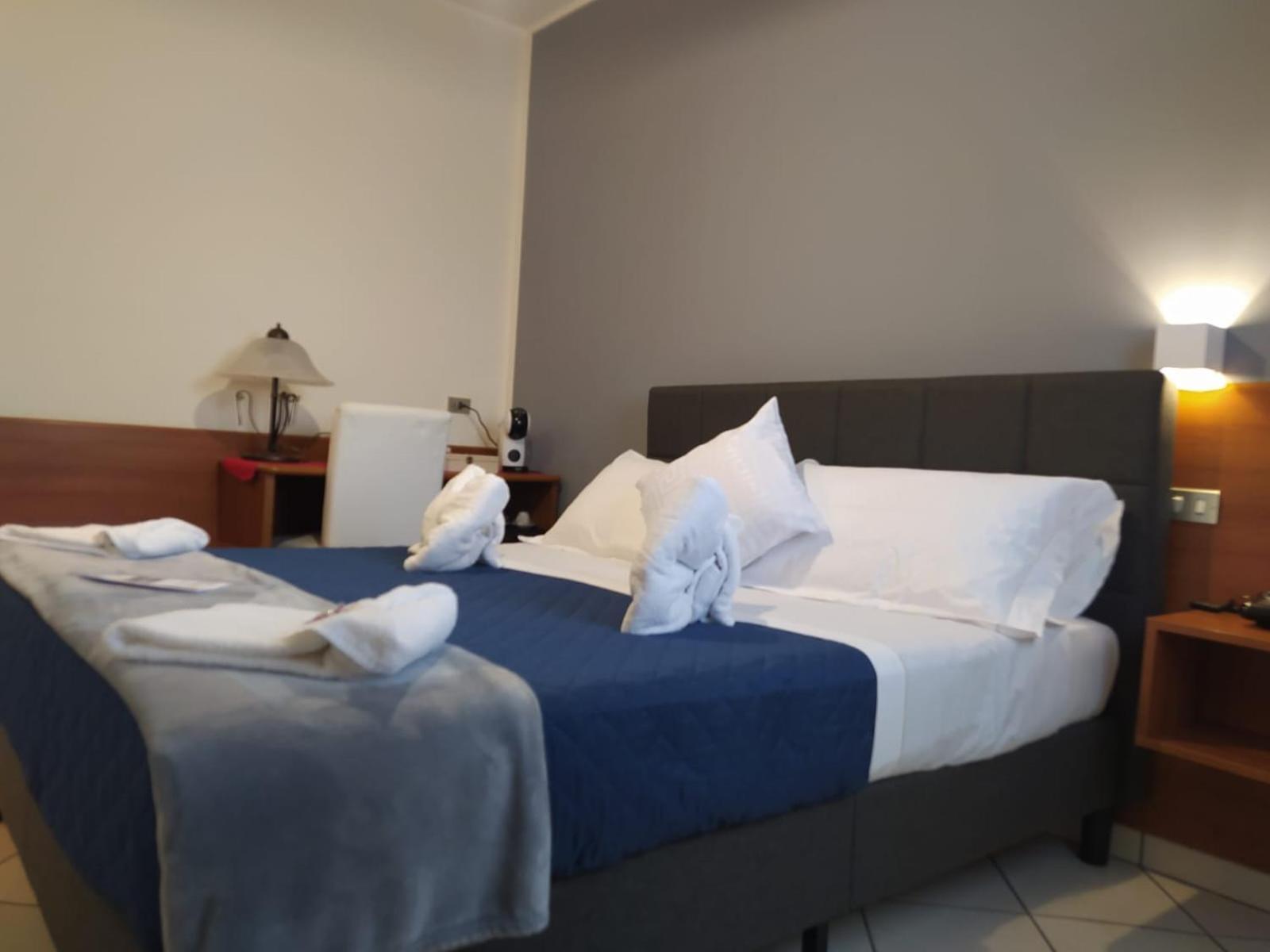 Hotel Baiardo Romagnano Sesia Εξωτερικό φωτογραφία