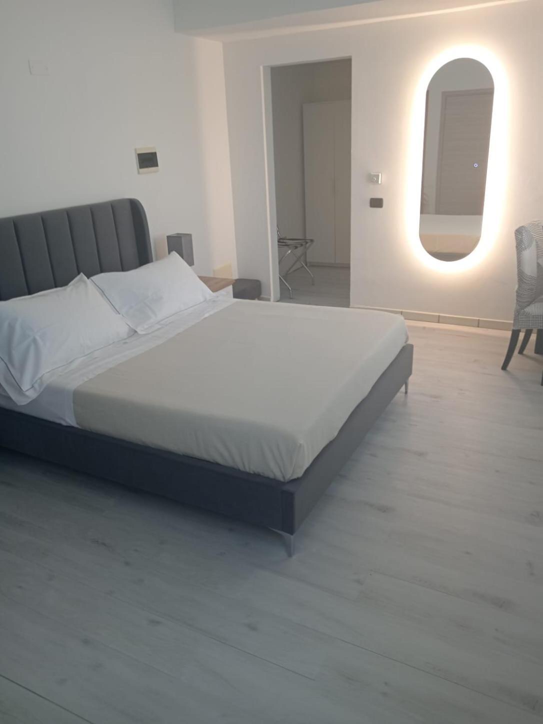 Hotel Baiardo Romagnano Sesia Εξωτερικό φωτογραφία